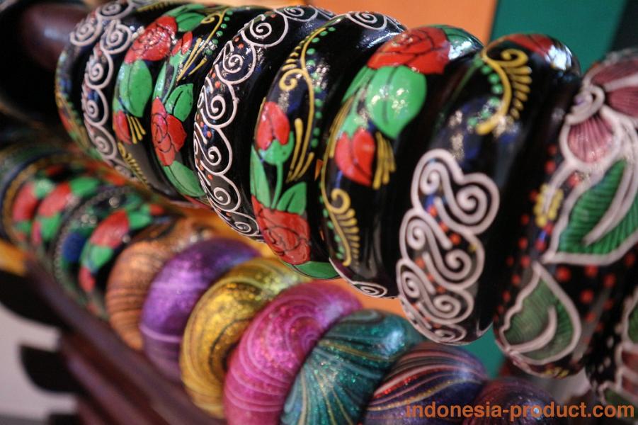 Mentari-Handicraft-jewelry