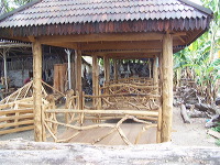antique-furniture-06