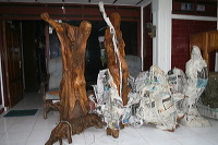 antique-furniture-54
