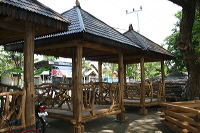 antique-furniture-93