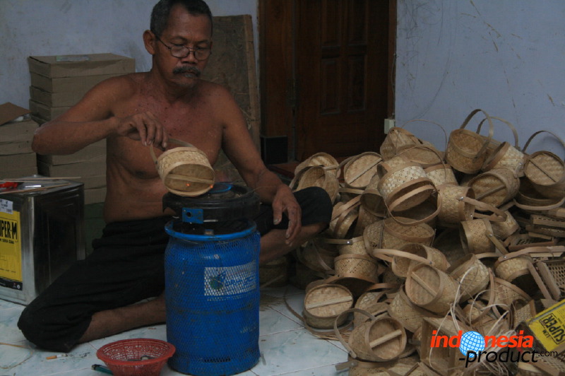 bamboo-handicraft-t_1f8b11d.jpg