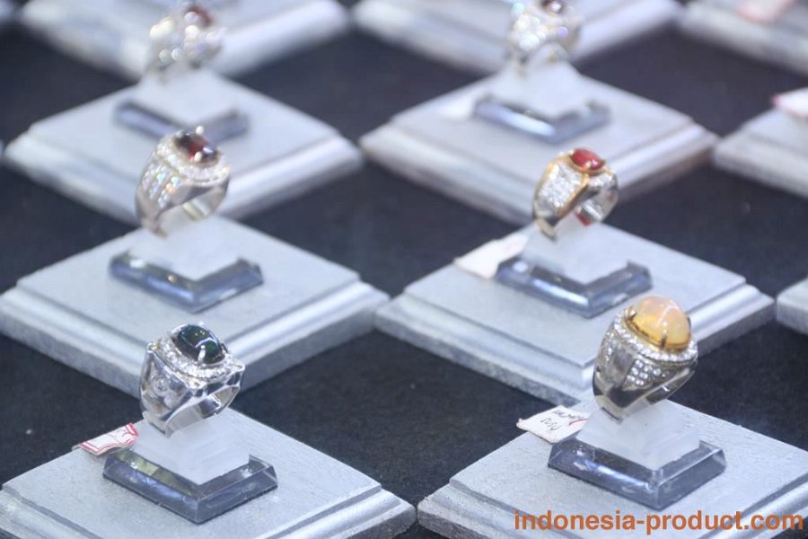 ausyar-jewellery-surabaya-5