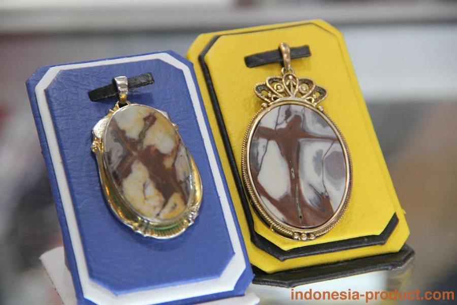 bandar-batu-bergambar-surabaya-6