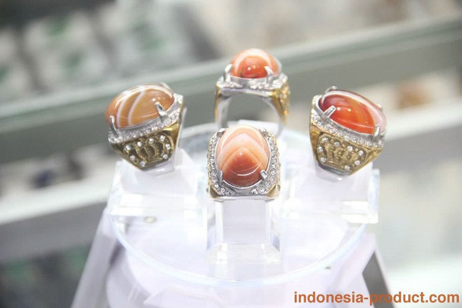 koomik-akik-jawa-timur-2