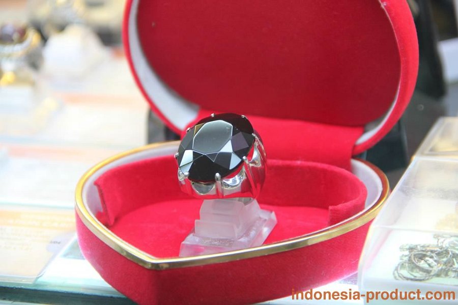 moissante-gemstone-surabaya-3