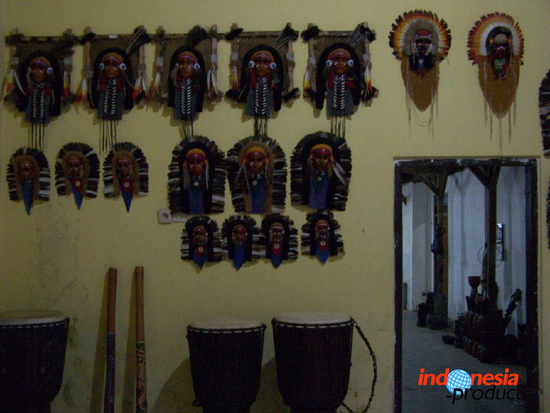 blitar-handicrafts-02.jpg