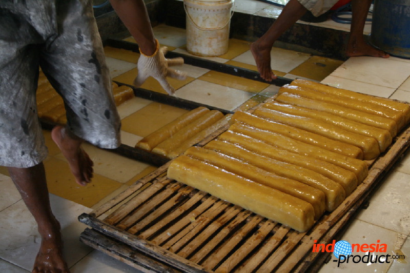 crackers-village-22.jpg