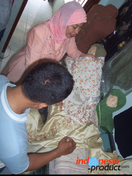 embroidery-crafts-b_1f86ad1.jpg
