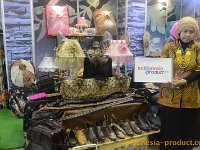 Yan Khurin Collection