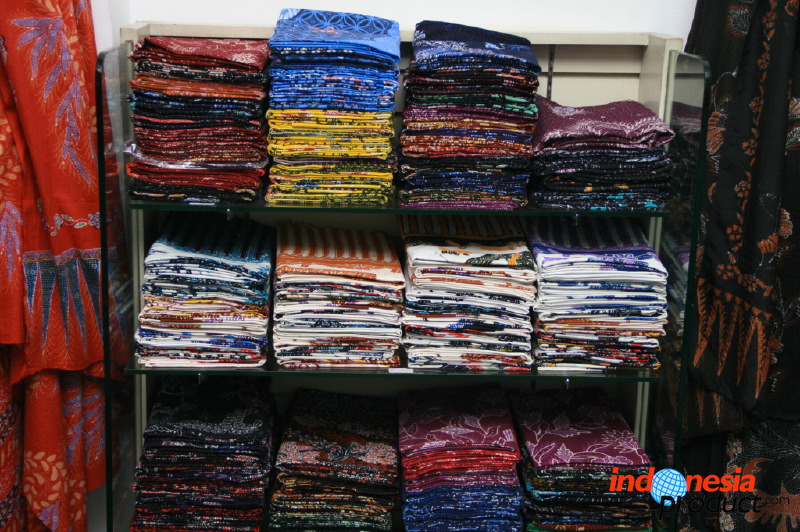 kenongo-batik-02.jpg