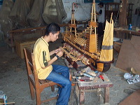 miniature-ship-hand_1f8628d