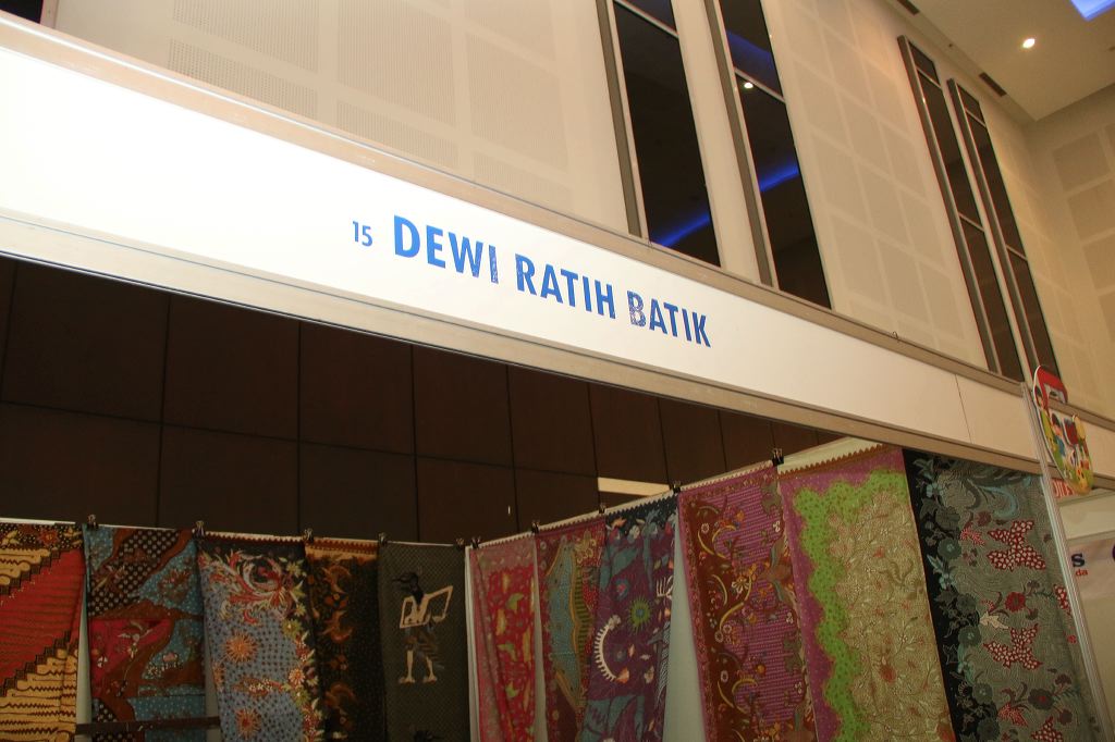 dewi-ratih-batik2.jpg