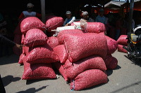 red-onion-market-05