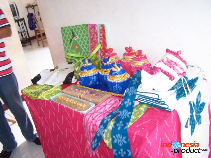 tenun-ikat-14.jpg