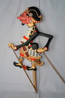 wood-puppets-04